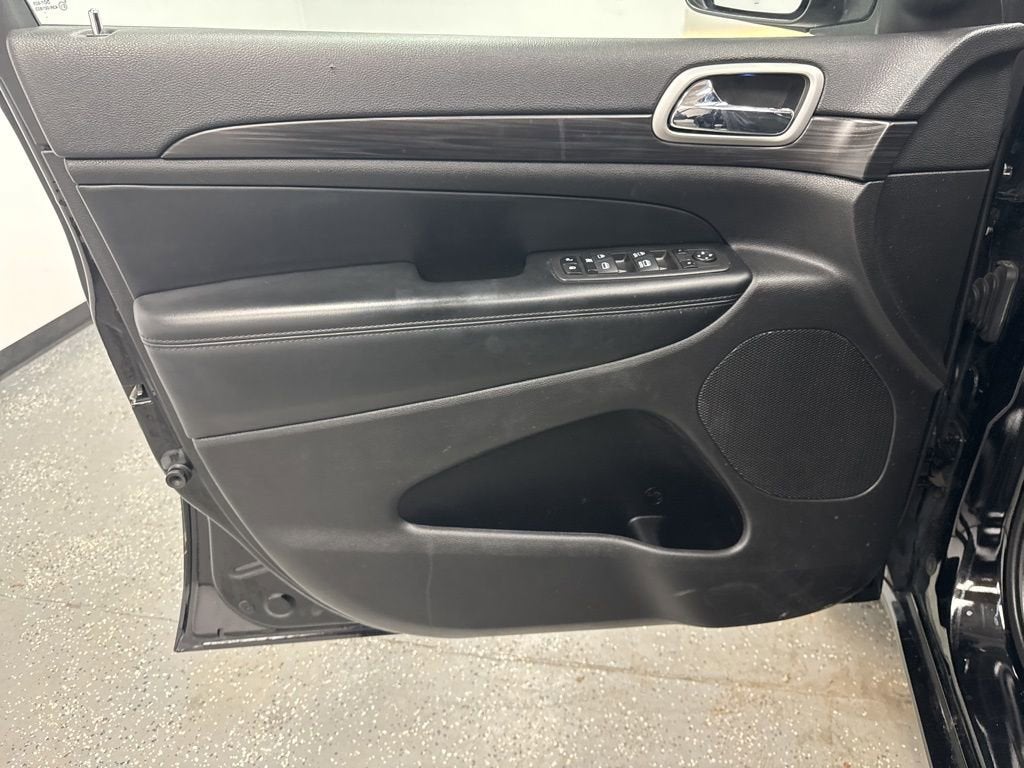 2022 Jeep Grand Cherokee WK Laredo X