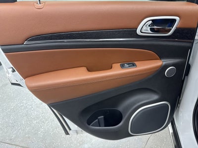 2020 Jeep Grand Cherokee Summit