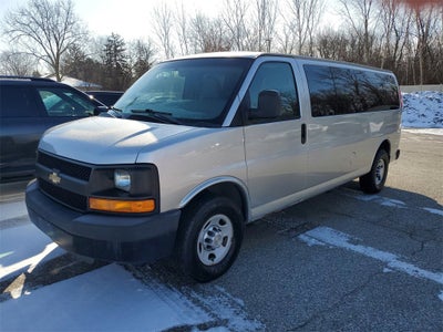 2011 Chevrolet Express Passenger 3500 1LS