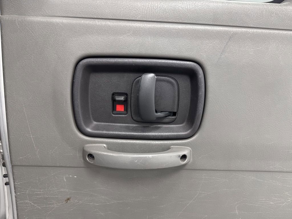 2011 Chevrolet Express Passenger 3500 1LS