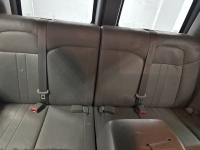 2011 Chevrolet Express Passenger 3500 1LS