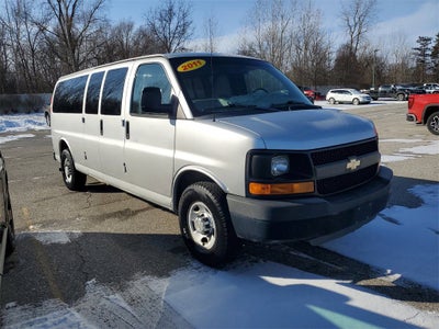 2011 Chevrolet Express Passenger 3500 1LS