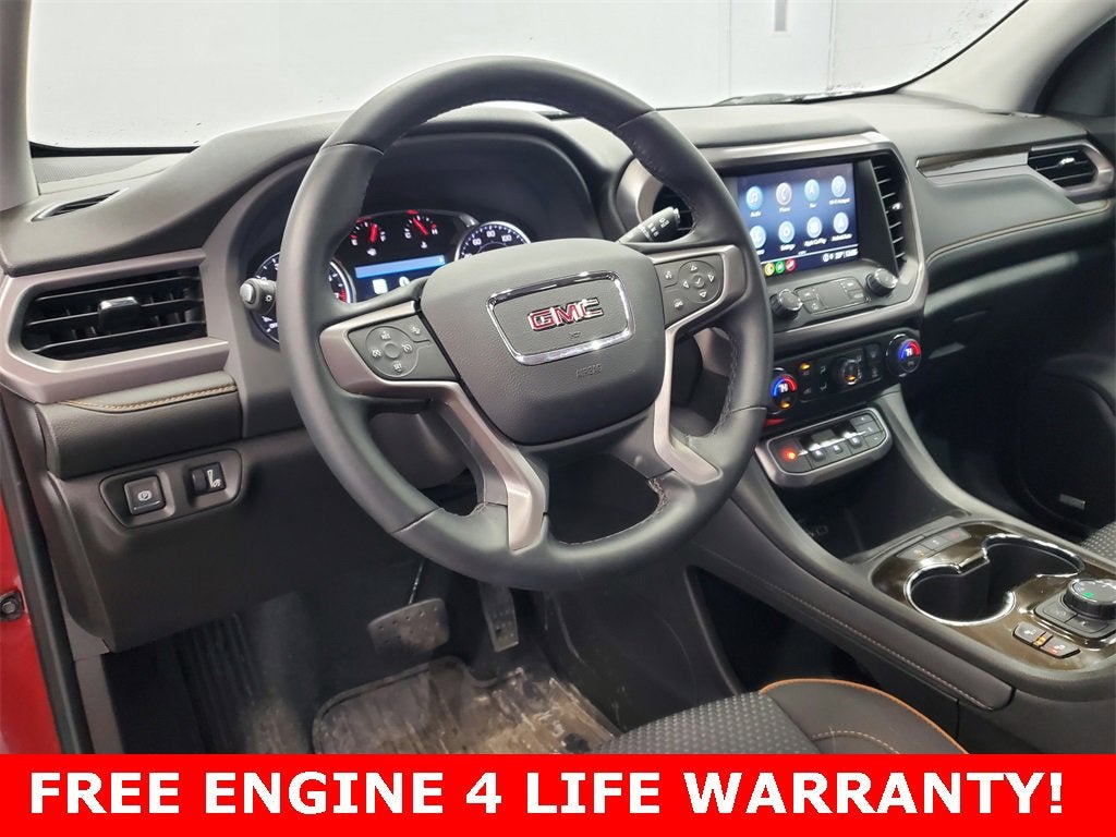 2023 GMC Acadia AT4