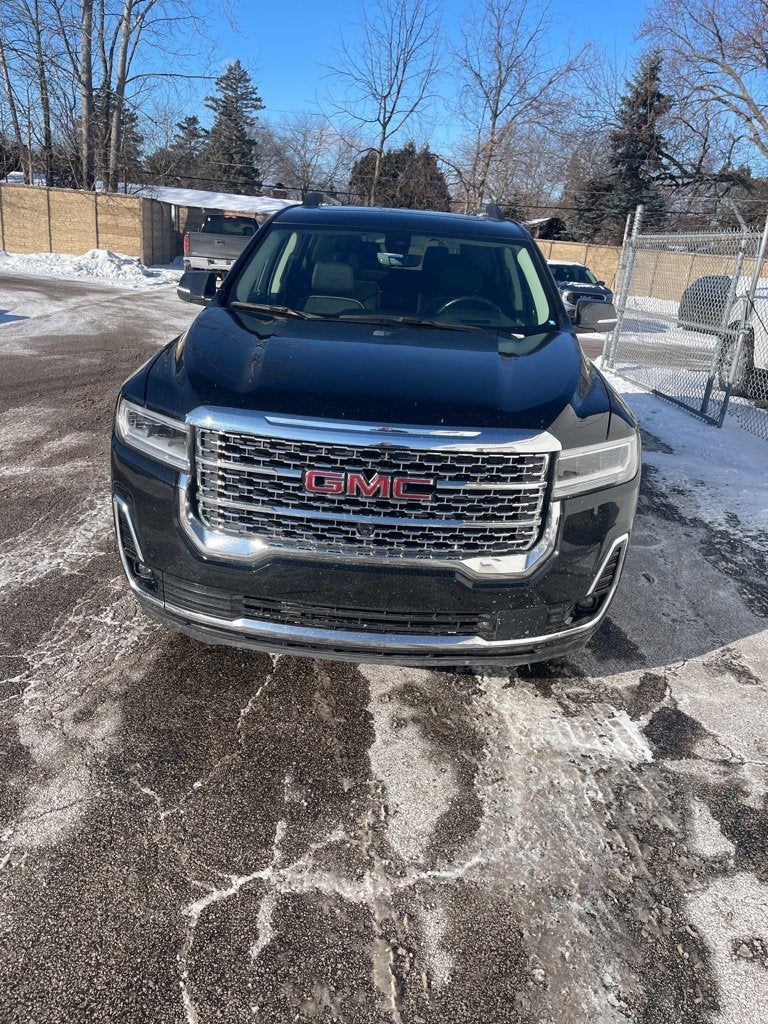 2022 GMC Acadia Denali