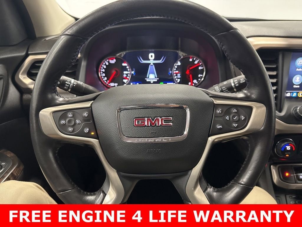 2022 GMC Acadia Denali