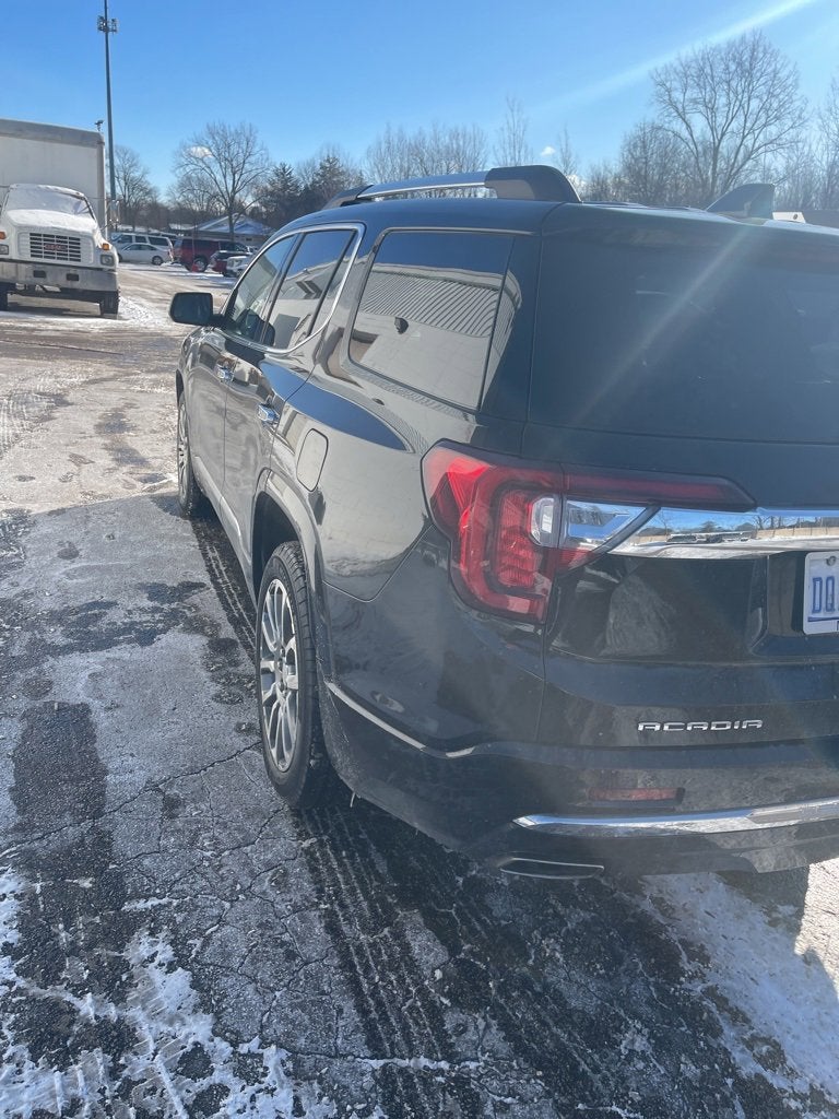 2022 GMC Acadia Denali