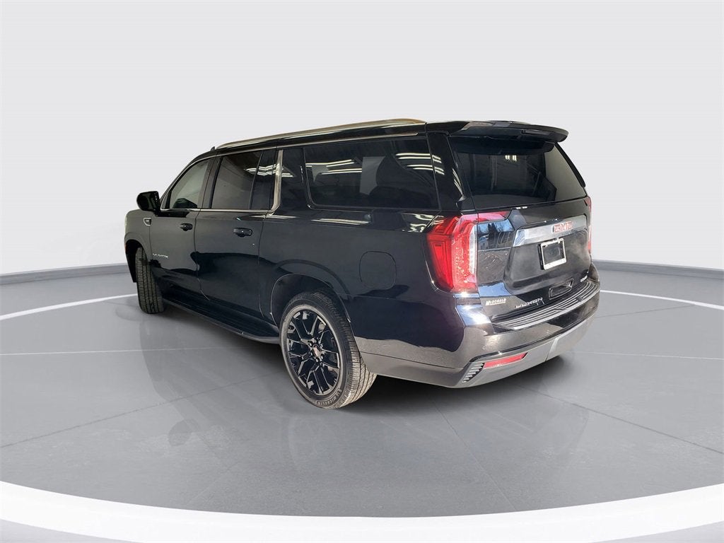 2022 GMC Yukon XL SLE