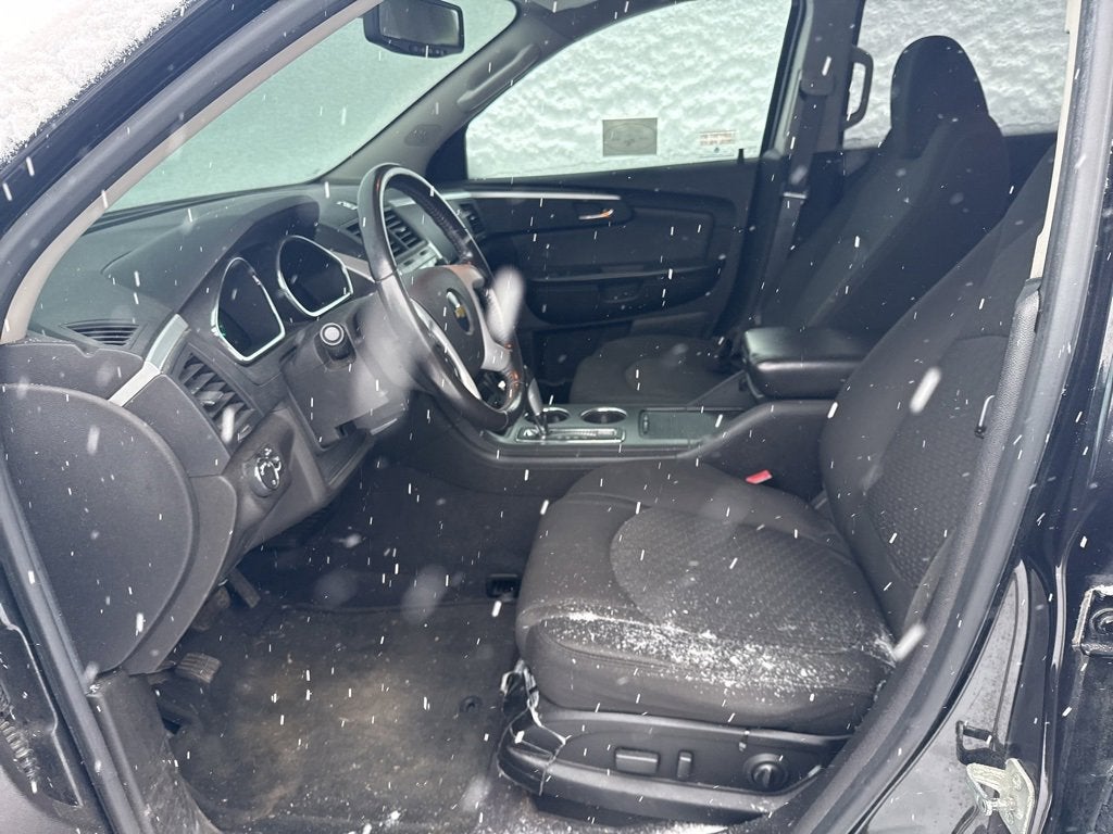 2011 Chevrolet Traverse LT w/1LT