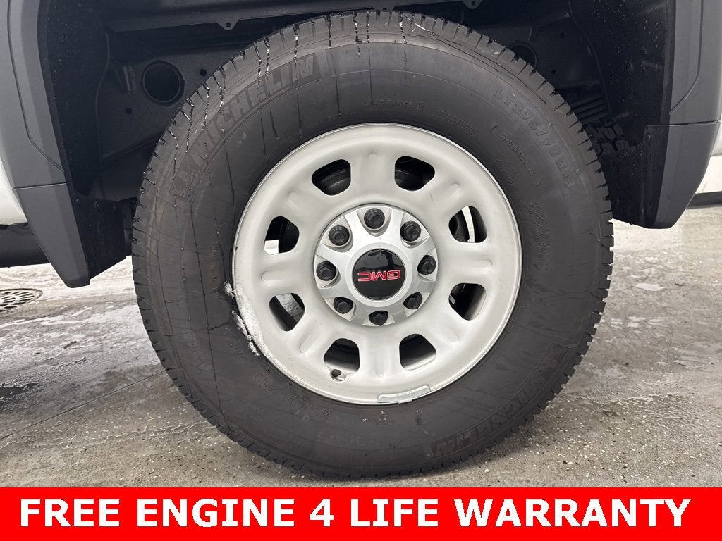 2024 GMC Sierra 2500 HD Pro