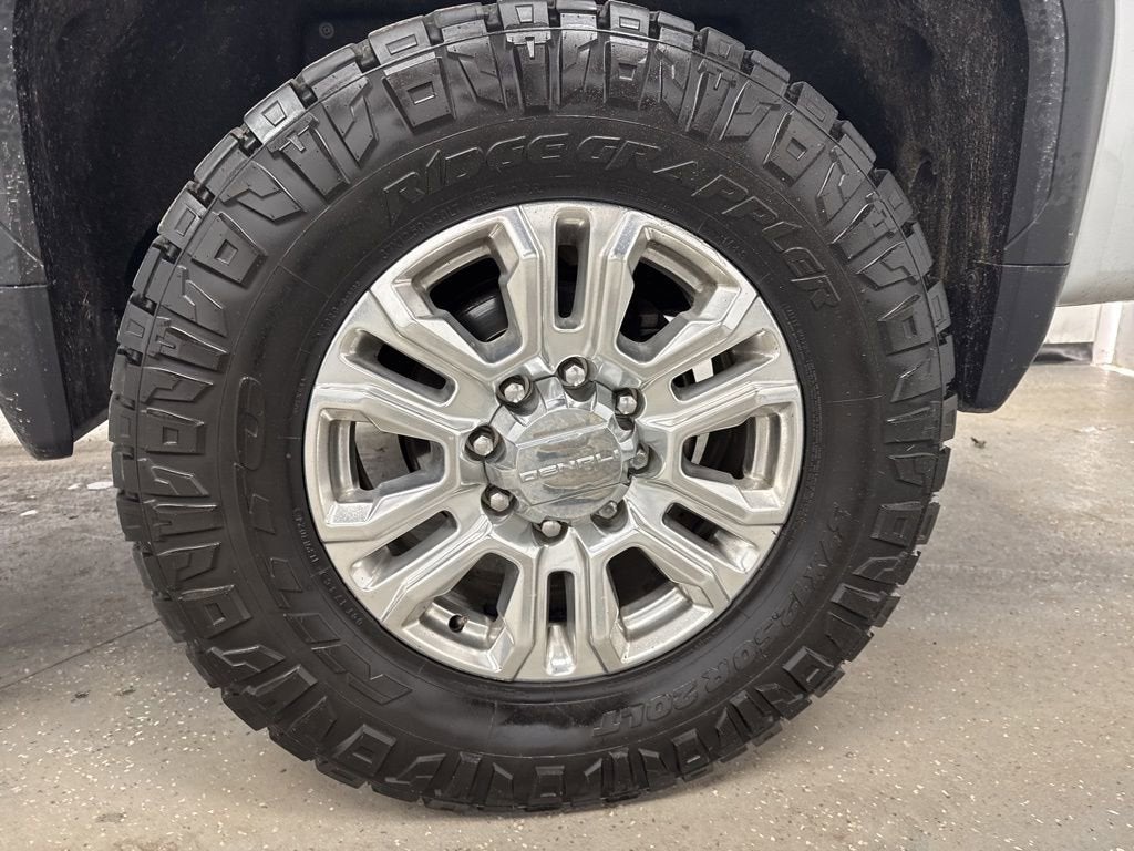 2023 GMC Sierra 2500 HD Denali