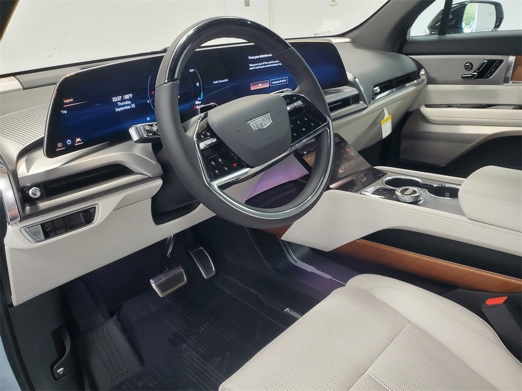 2026 Cadillac VISTIQ Sport