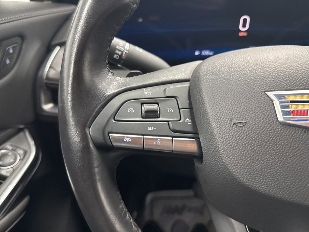 2024 Cadillac XT4 Premium Luxury