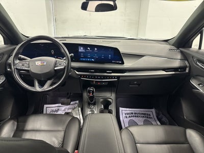 2024 Cadillac XT4 Premium Luxury