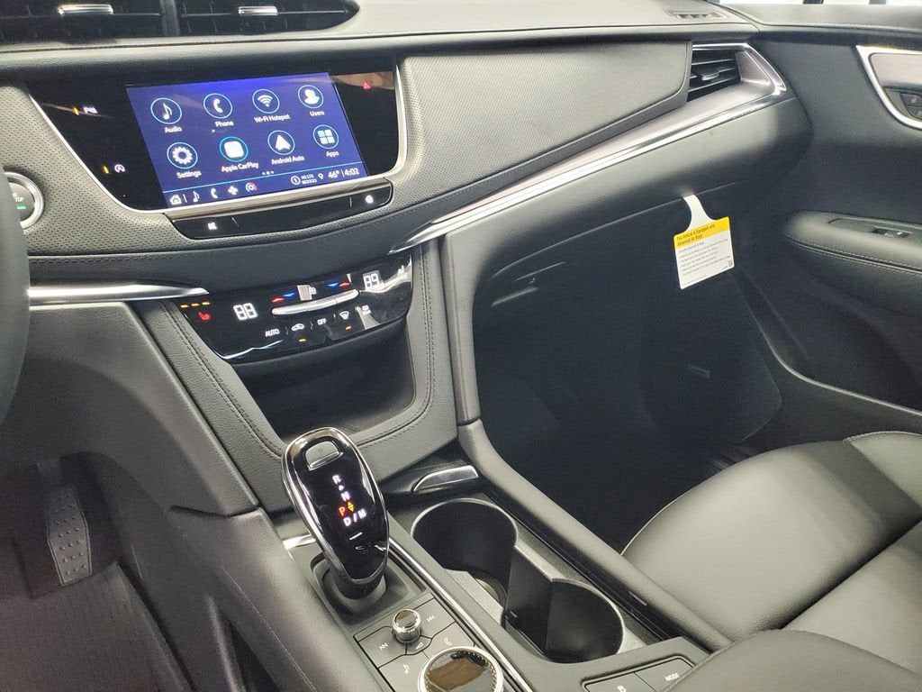 2026 Cadillac XT5 Luxury