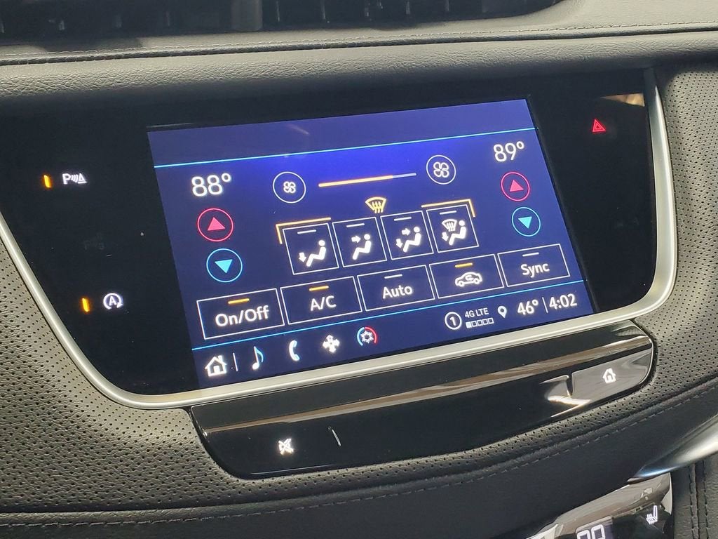 2026 Cadillac XT5 Luxury