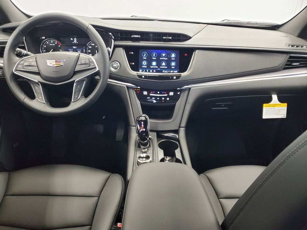 2026 Cadillac XT5 Luxury