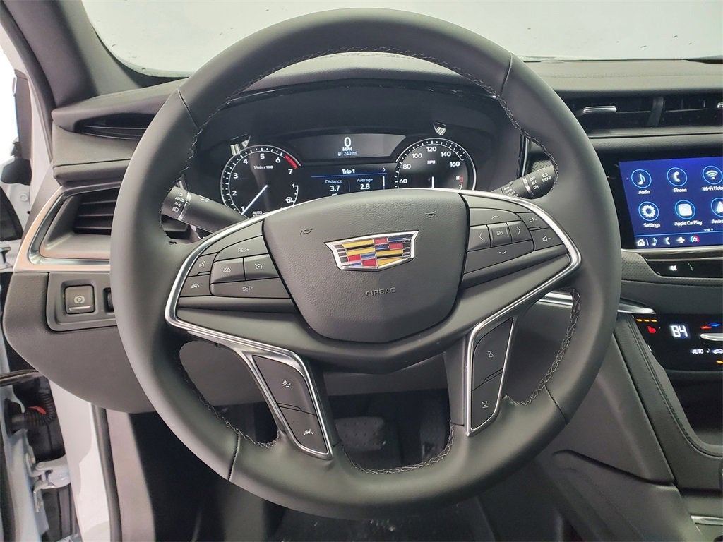 2026 Cadillac XT5 Luxury