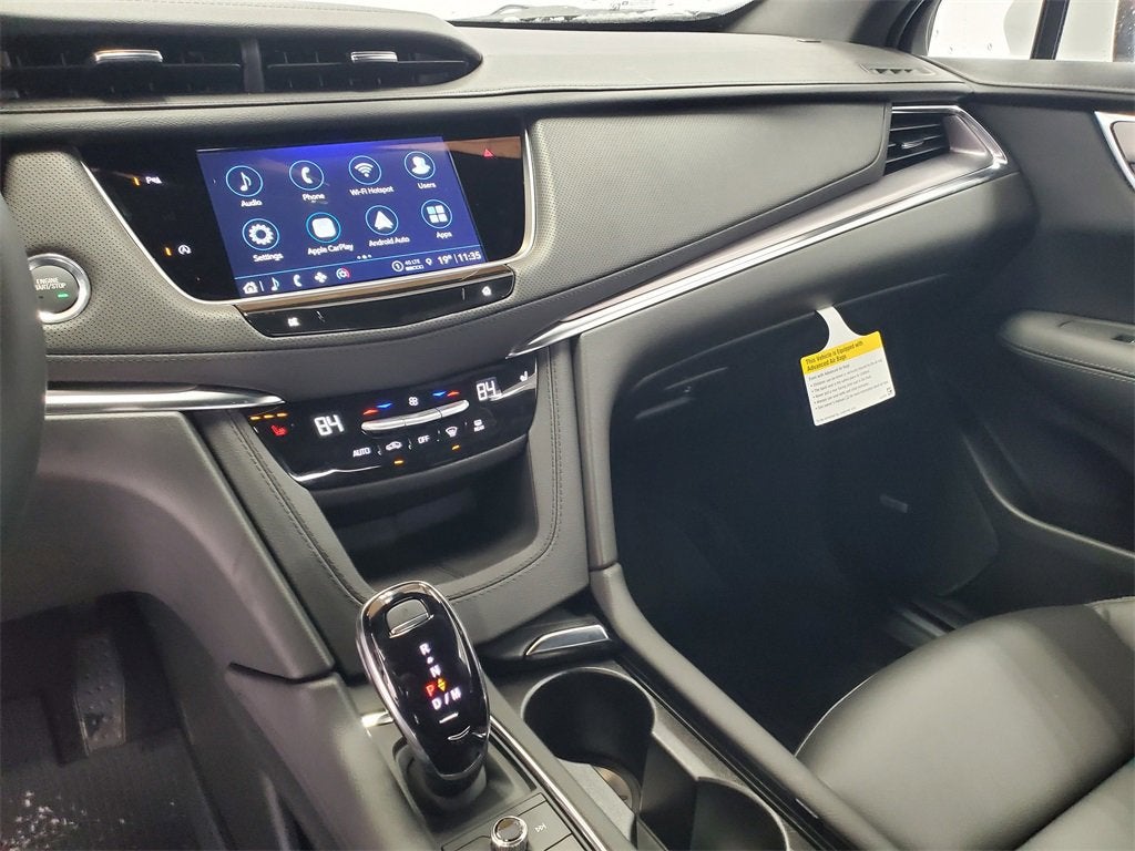 2026 Cadillac XT5 Luxury