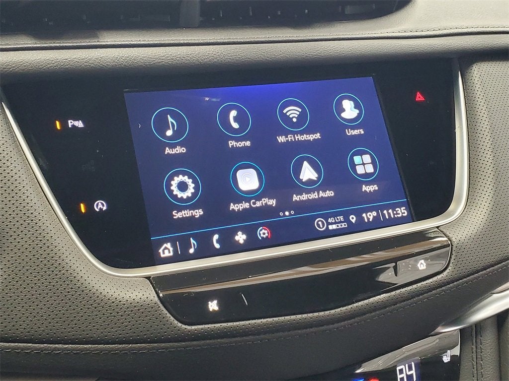 2026 Cadillac XT5 Luxury