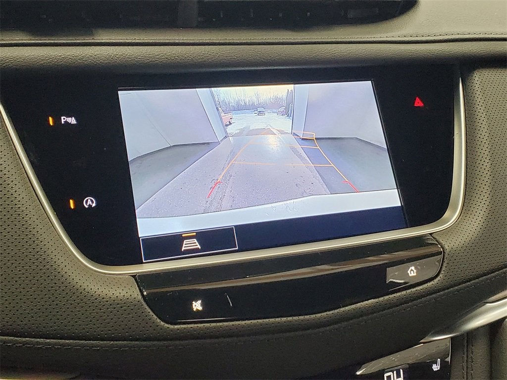 2026 Cadillac XT5 Luxury