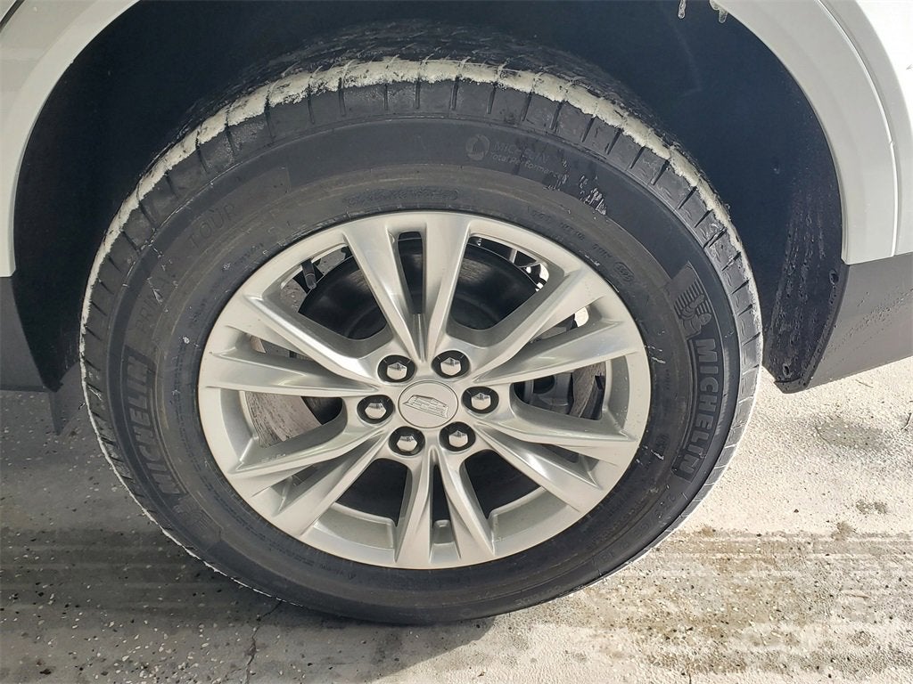 2026 Cadillac XT5 Luxury