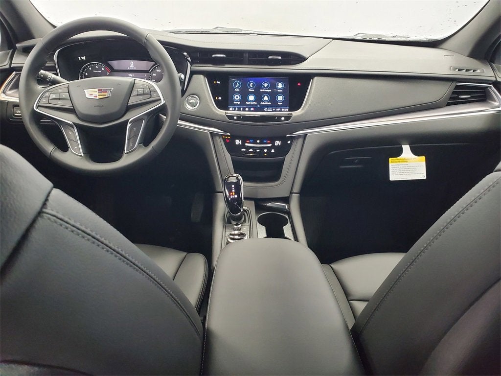 2026 Cadillac XT5 Luxury