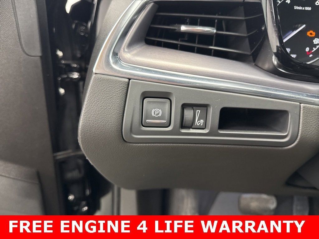 2022 Cadillac XT5 Luxury