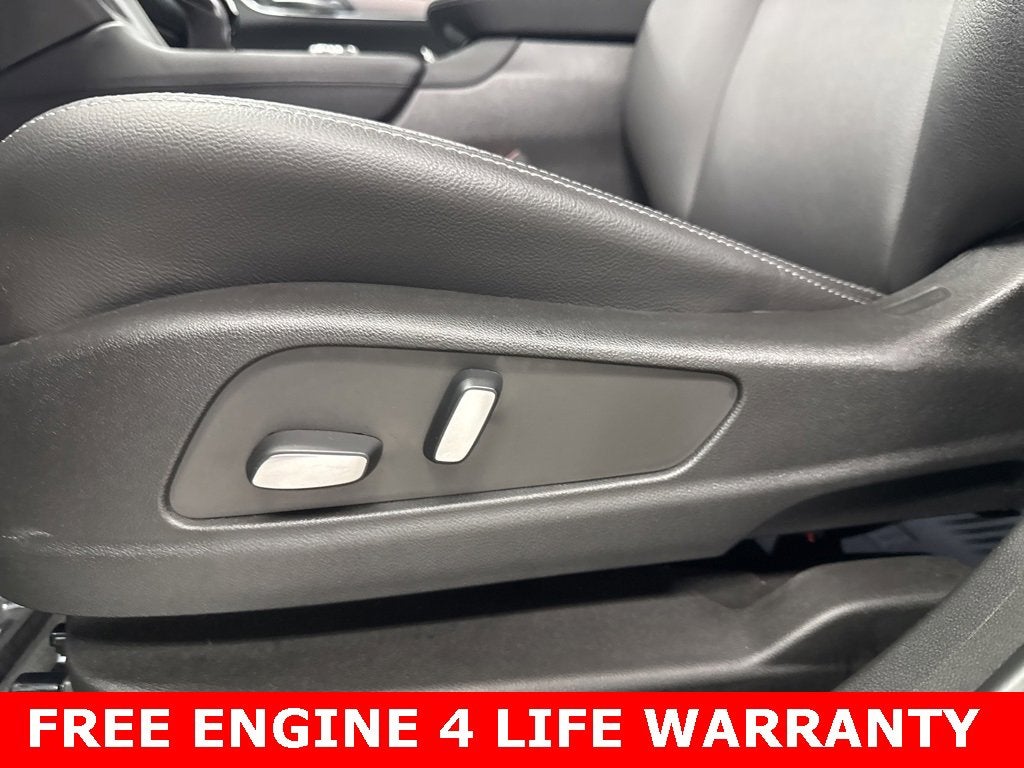 2022 Cadillac XT5 Luxury