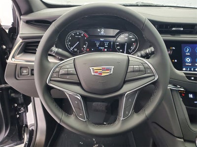 2026 Cadillac XT5 Luxury