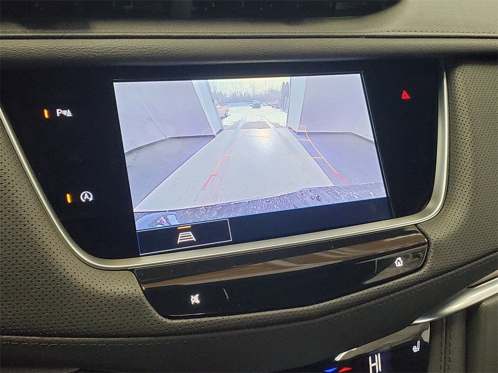 2026 Cadillac XT5 Luxury