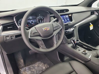 2026 Cadillac XT5 Luxury