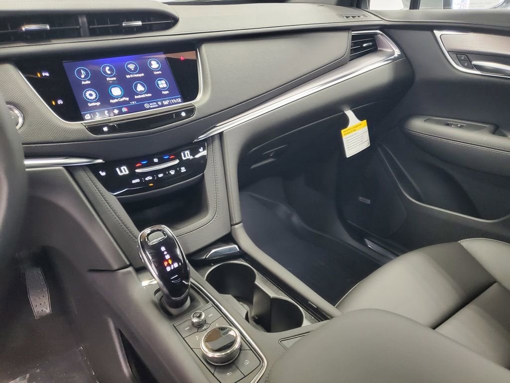 2026 Cadillac XT5 Luxury