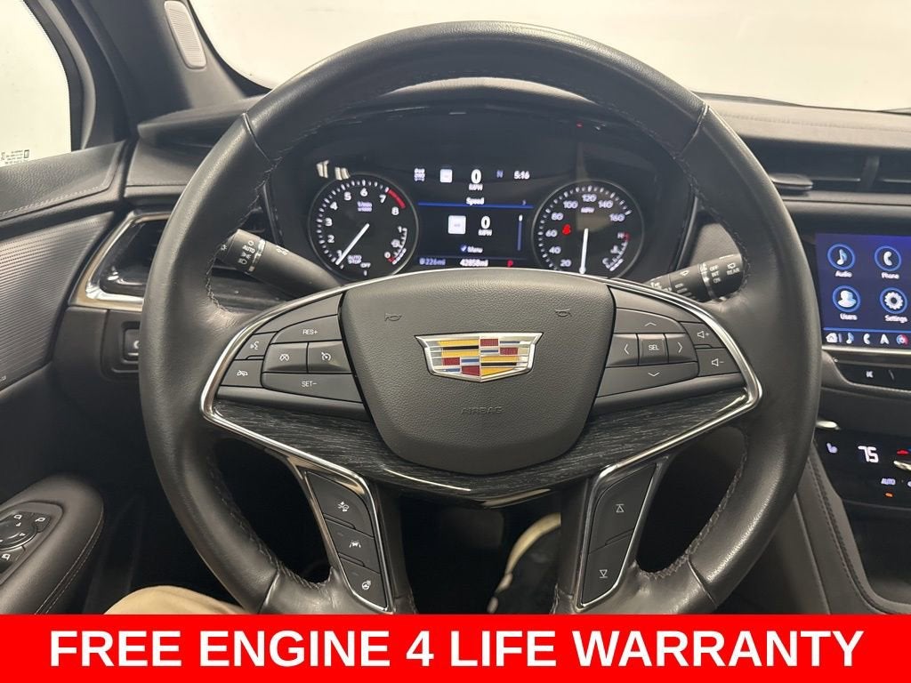 2022 Cadillac XT5 Premium Luxury
