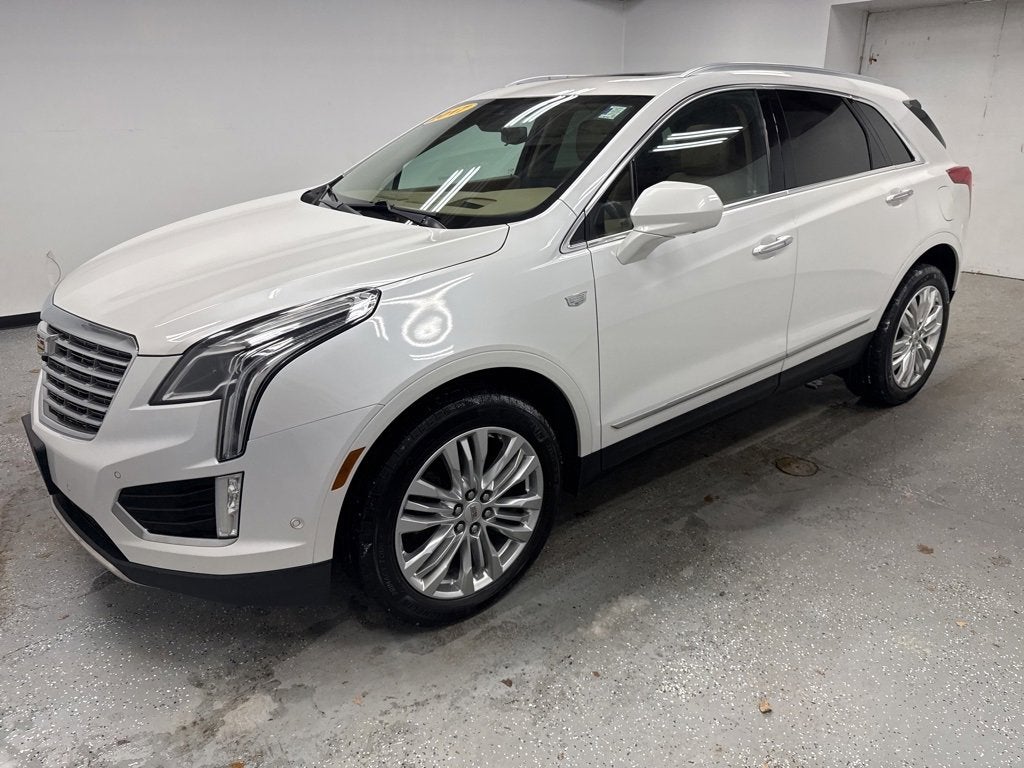 2017 Cadillac XT5 Platinum AWD