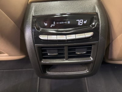 2017 Cadillac XT5 Platinum AWD