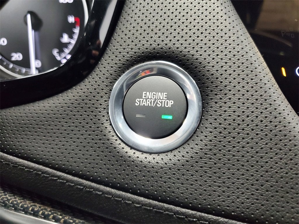 2025 Cadillac XT5 Sport