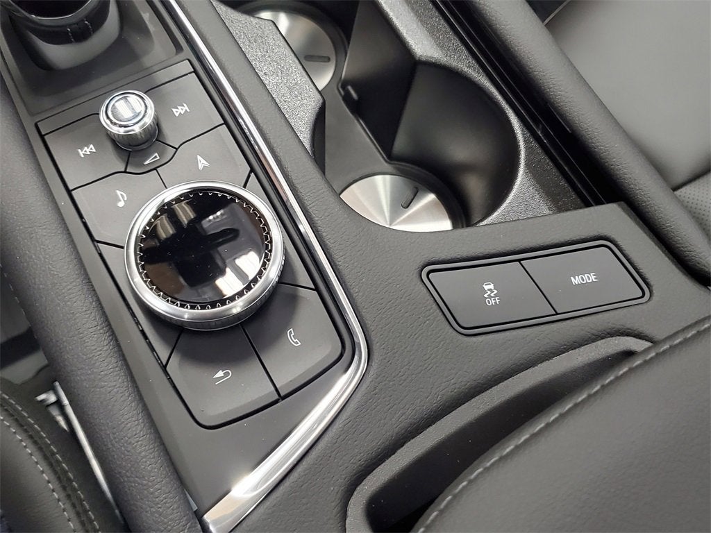 2025 Cadillac XT5 Sport