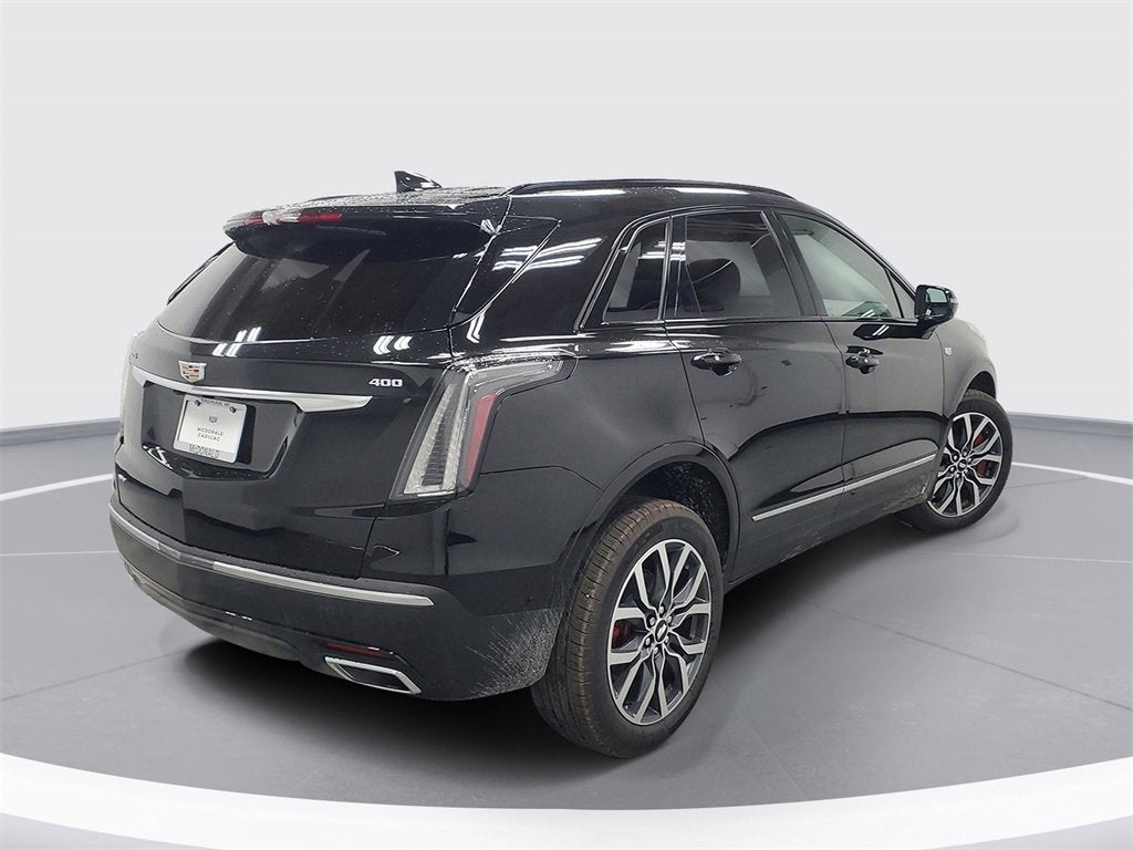 2025 Cadillac XT5 Sport