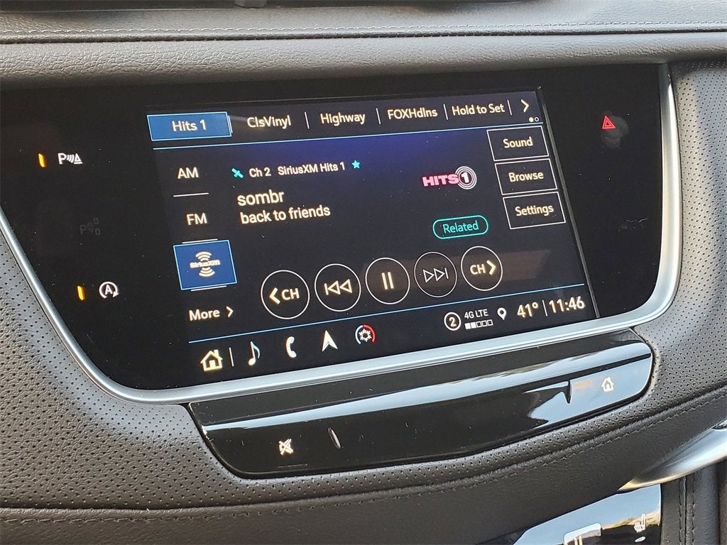 2025 Cadillac XT5 Sport