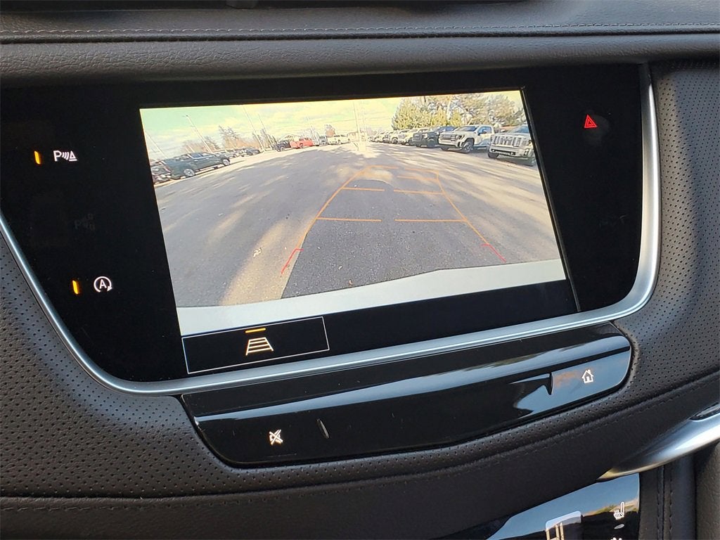 2025 Cadillac XT5 Sport