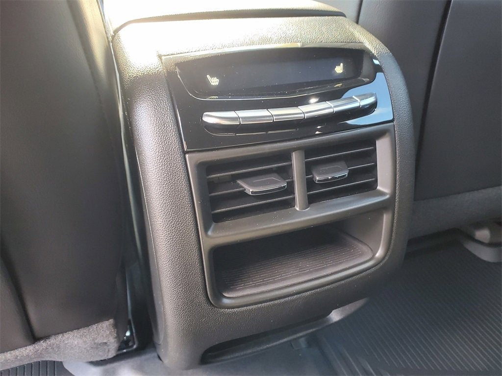 2025 Cadillac XT5 Sport