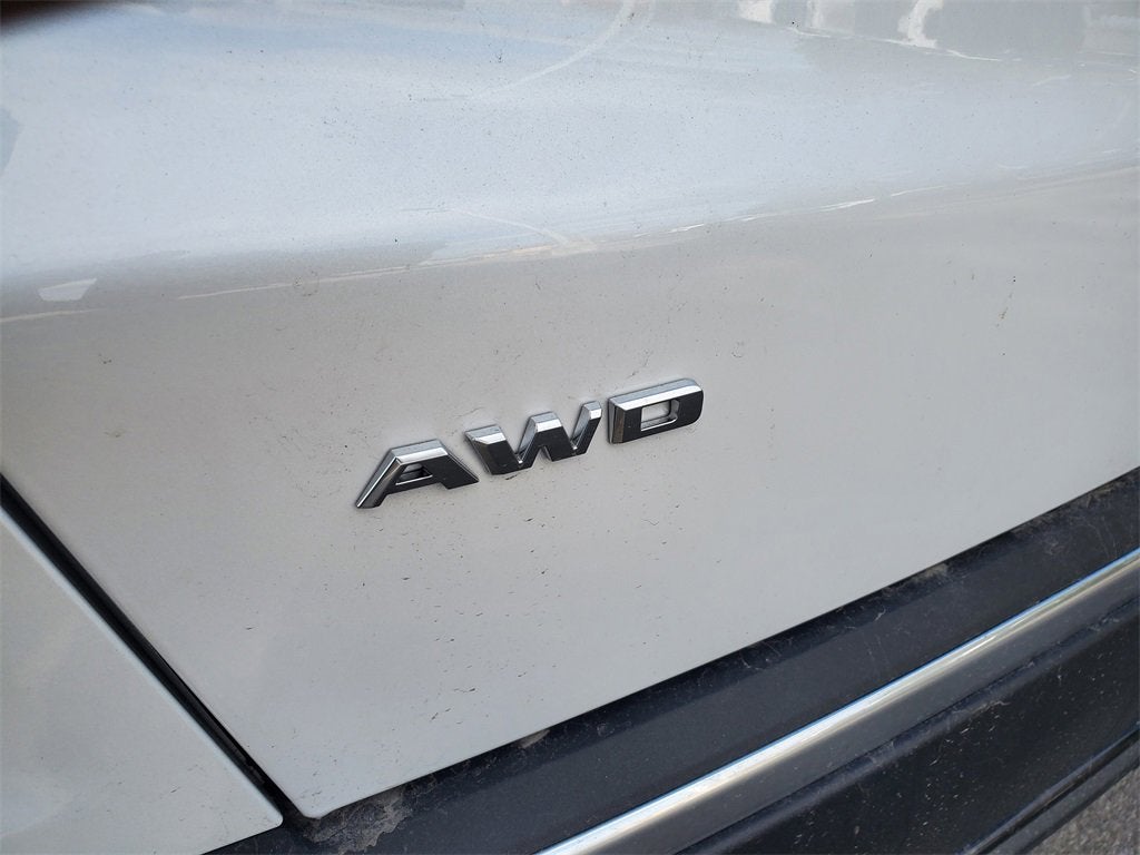 2025 Cadillac XT5 Sport