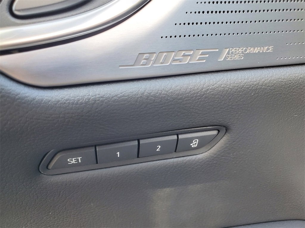 2025 Cadillac XT5 Sport