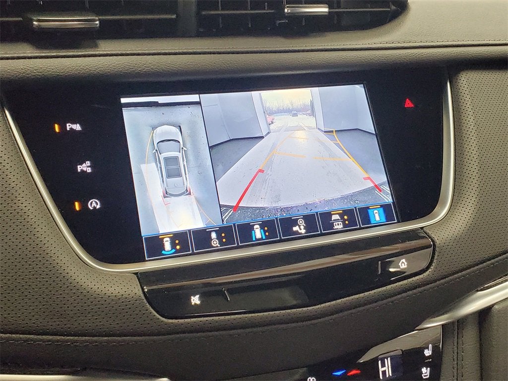 2026 Cadillac XT5 Sport