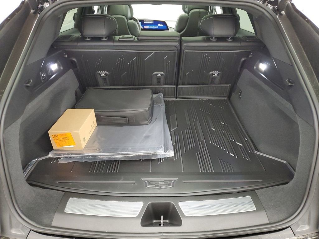 2026 Cadillac LYRIQ Premium Sport