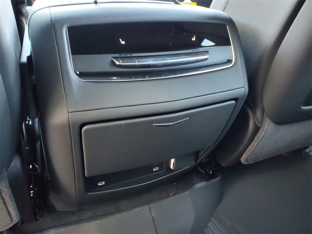 2026 Cadillac Escalade ESV Luxury