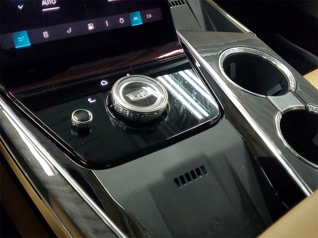 2025 Cadillac ESCALADE IQ Sport 2