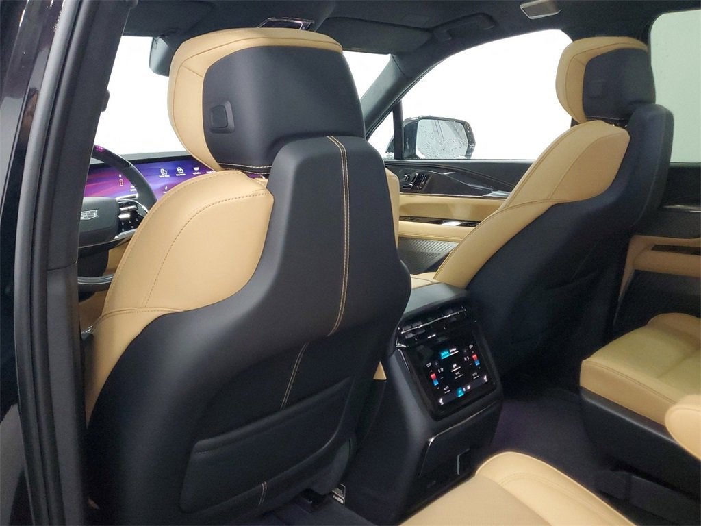 2025 Cadillac ESCALADE IQ Sport 2