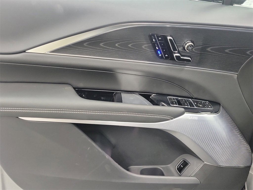 2026 Cadillac LYRIQ V-Series