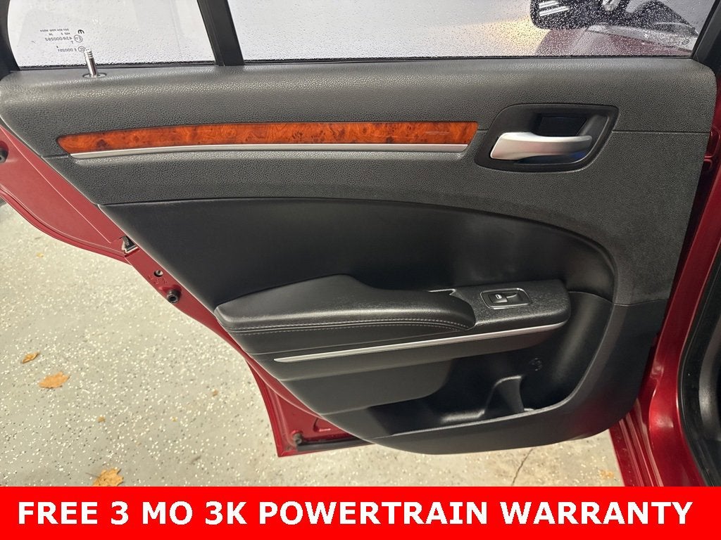 2013 Chrysler 300 Base